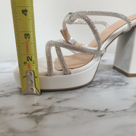 TOP Moda White Rhinestone-Strap Block Heel Sandals - Picture 8 of 8